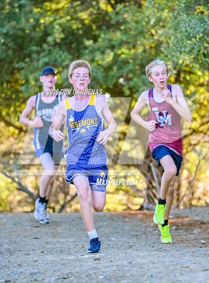 Thumbnail 3 in JV: Sierra Valley Conference Meet #3 photogallery.