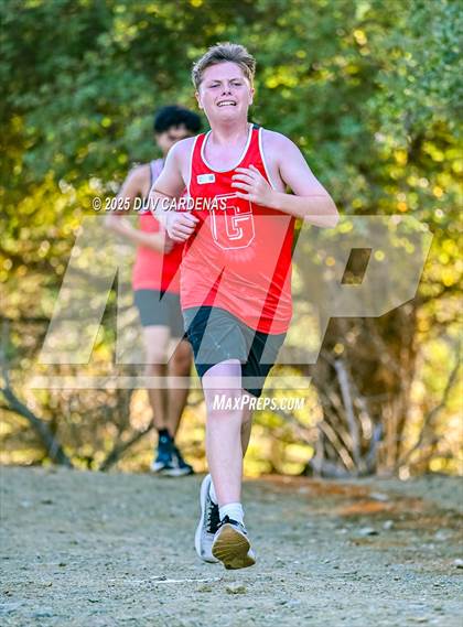 Thumbnail 1 in JV: Sierra Valley Conference Meet #3 photogallery.