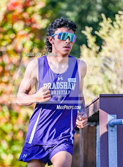 Thumbnail 2 in JV: Sierra Valley Conference Meet #3 photogallery.