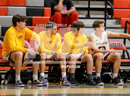 Thumbnail 2 in Sunrise Mountain vs. Mountain Pointe (PUHSD Coyote Classic) photogallery.
