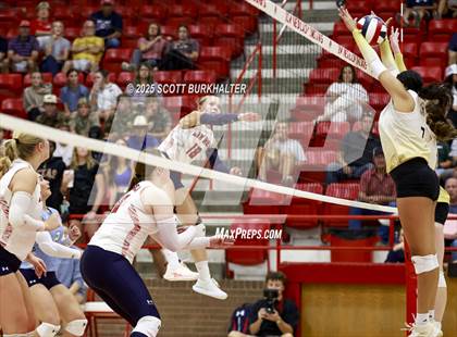 Thumbnail 2 in Abilene @ Jim Ned photogallery.