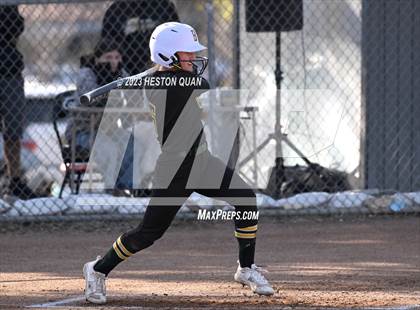 Thumbnail 3 in Brea Olinda @ Canyon photogallery.