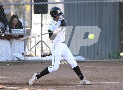 Thumbnail 2 in Brea Olinda @ Canyon photogallery.