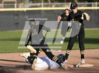 Thumbnail 2 in Brea Olinda @ Canyon photogallery.