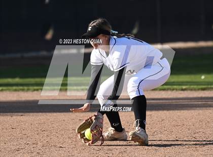 Thumbnail 2 in Brea Olinda @ Canyon photogallery.