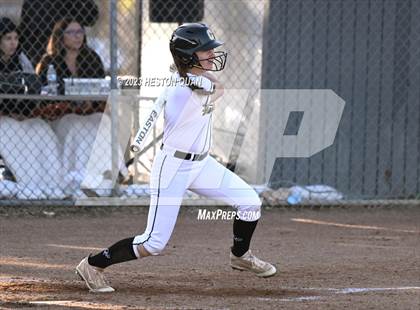 Thumbnail 2 in Brea Olinda @ Canyon photogallery.
