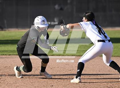 Thumbnail 3 in Brea Olinda @ Canyon photogallery.