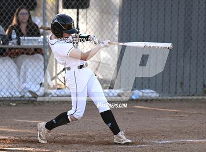 Thumbnail 3 in Brea Olinda @ Canyon photogallery.