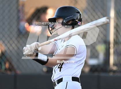 Thumbnail 1 in Brea Olinda @ Canyon photogallery.
