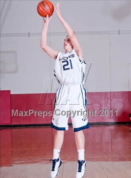 Thumbnail 3 in Bishop Gorman vs. Grace Prep photogallery.
