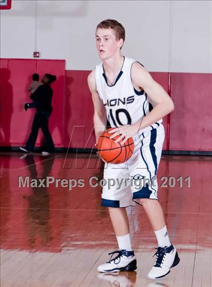 Thumbnail 2 in Bishop Gorman vs. Grace Prep photogallery.