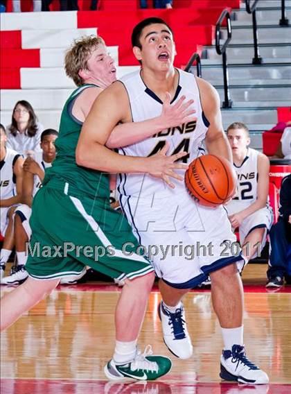 Thumbnail 2 in Bishop Gorman vs. Grace Prep photogallery.