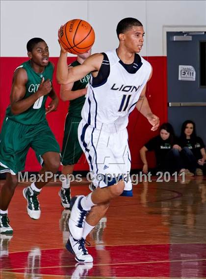 Thumbnail 3 in Bishop Gorman vs. Grace Prep photogallery.