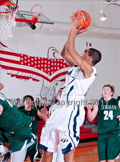Thumbnail 3 in Bishop Gorman vs. Grace Prep photogallery.