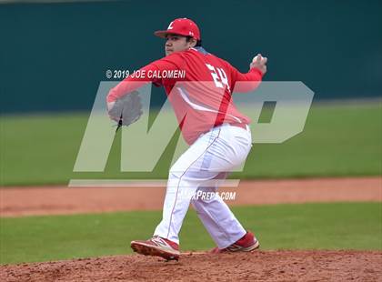 Thumbnail 2 in Lee [Robert E.] vs Clark (NISD Baseball Tournament) photogallery.