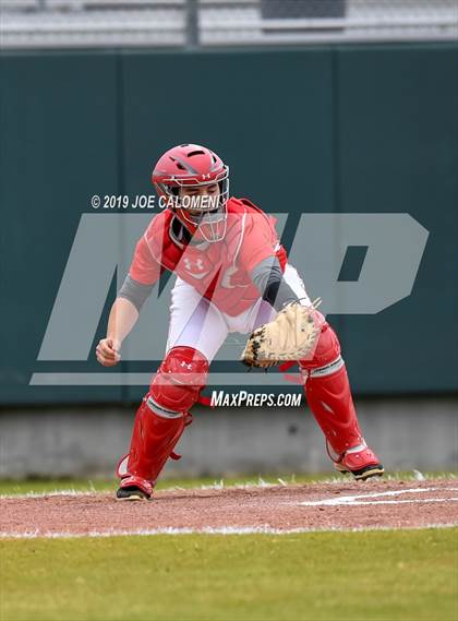 Thumbnail 2 in Lee [Robert E.] vs Clark (NISD Baseball Tournament) photogallery.