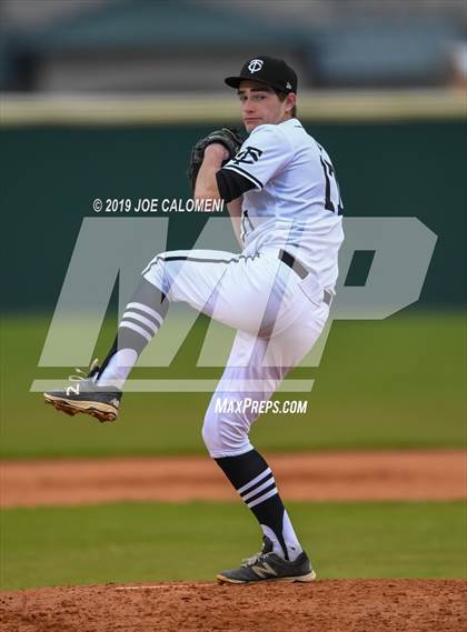 Thumbnail 1 in Lee [Robert E.] vs Clark (NISD Baseball Tournament) photogallery.