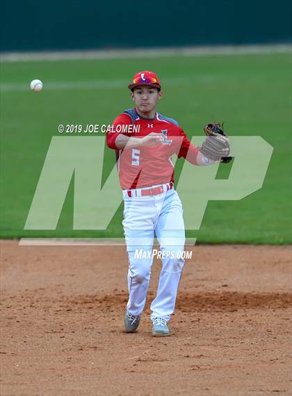 Thumbnail 3 in Lee [Robert E.] vs Clark (NISD Baseball Tournament) photogallery.