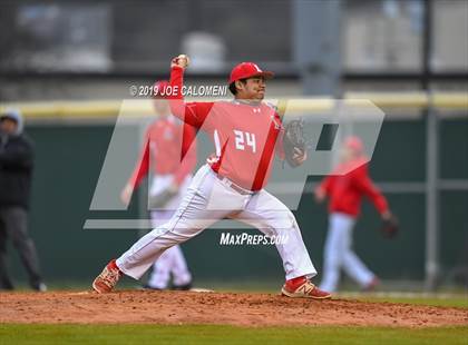Thumbnail 3 in Lee [Robert E.] vs Clark (NISD Baseball Tournament) photogallery.
