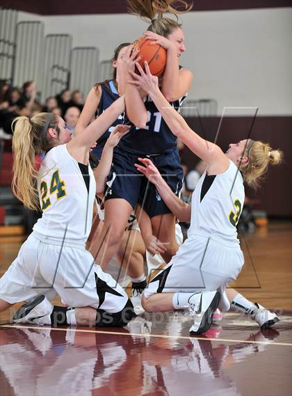 Thumbnail 2 in Archbishop Molloy vs Archbishop Wood (Philly-NY Challenge) photogallery.