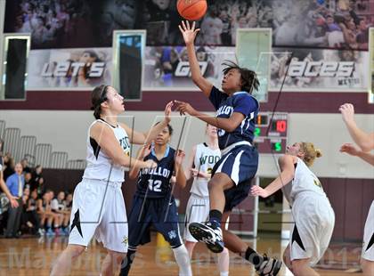 Thumbnail 1 in Archbishop Molloy vs Archbishop Wood (Philly-NY Challenge) photogallery.