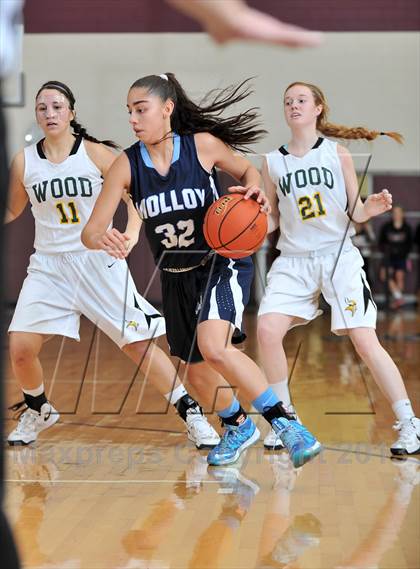 Thumbnail 3 in Archbishop Molloy vs Archbishop Wood (Philly-NY Challenge) photogallery.
