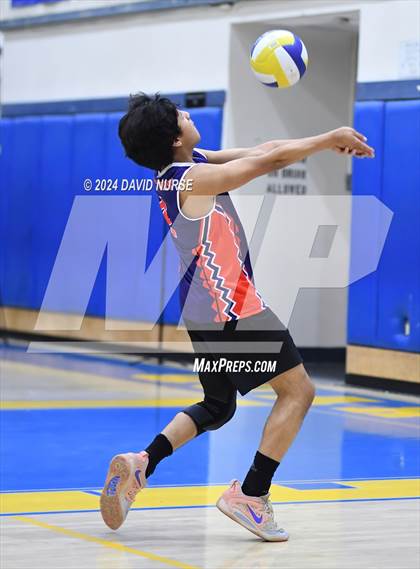 Thumbnail 2 in Lancaster @ Quartz Hill photogallery.