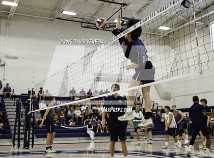 Thumbnail 1 in Perry @ Casteel photogallery.