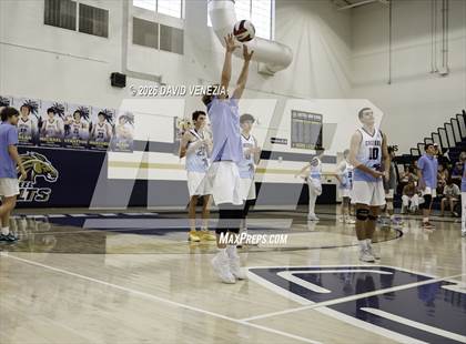 Thumbnail 3 in Perry @ Casteel photogallery.