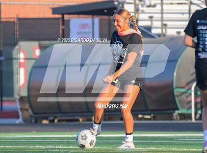 Thumbnail 2 in The Woodlands vs Aldine (UIL 6A D1 Soccer Bi-District) photogallery.