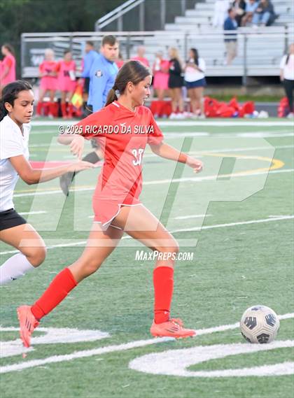 Thumbnail 3 in The Woodlands vs Aldine (UIL 6A D1 Soccer Bi-District) photogallery.