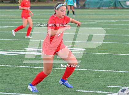 Thumbnail 2 in The Woodlands vs Aldine (UIL 6A D1 Soccer Bi-District) photogallery.