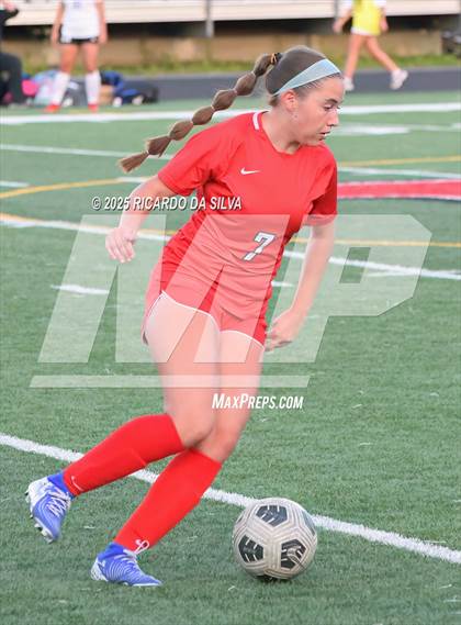 Thumbnail 1 in The Woodlands vs Aldine (UIL 6A D1 Soccer Bi-District) photogallery.