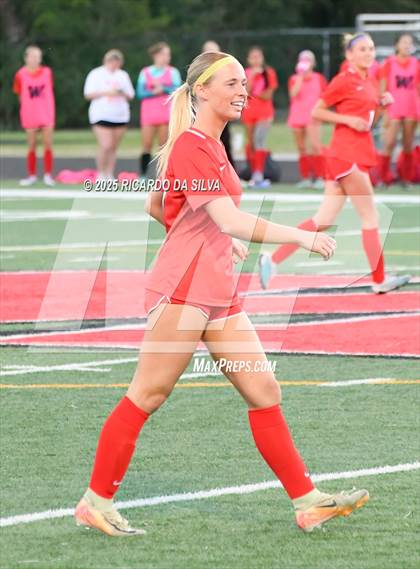 Thumbnail 2 in The Woodlands vs Aldine (UIL 6A D1 Soccer Bi-District) photogallery.