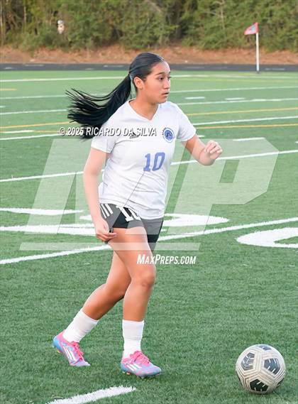 Thumbnail 1 in The Woodlands vs Aldine (UIL 6A D1 Soccer Bi-District) photogallery.