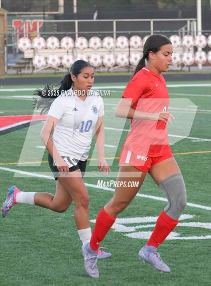 Thumbnail 3 in The Woodlands vs Aldine (UIL 6A D1 Soccer Bi-District) photogallery.