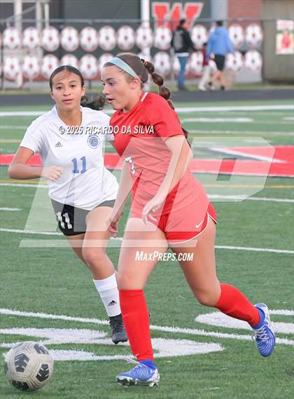 Thumbnail 3 in The Woodlands vs Aldine (UIL 6A D1 Soccer Bi-District) photogallery.