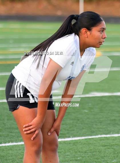 Thumbnail 1 in The Woodlands vs Aldine (UIL 6A D1 Soccer Bi-District) photogallery.