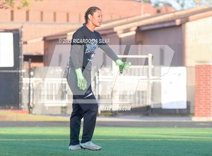Thumbnail 1 in The Woodlands vs Aldine (UIL 6A D1 Soccer Bi-District) photogallery.