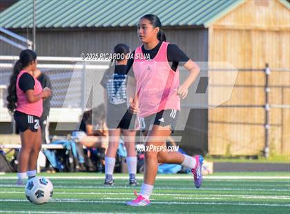 Thumbnail 1 in The Woodlands vs Aldine (UIL 6A D1 Soccer Bi-District) photogallery.