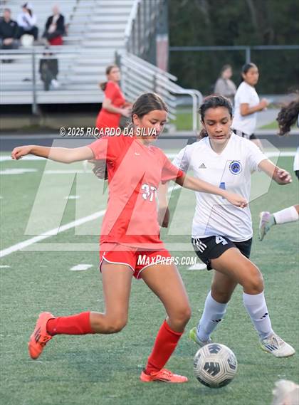 Thumbnail 3 in The Woodlands vs Aldine (UIL 6A D1 Soccer Bi-District) photogallery.