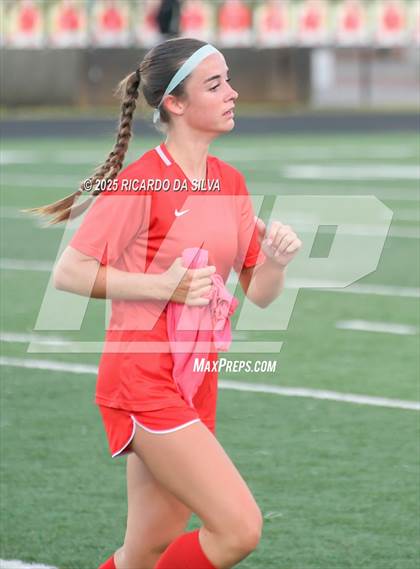 Thumbnail 2 in The Woodlands vs Aldine (UIL 6A D1 Soccer Bi-District) photogallery.