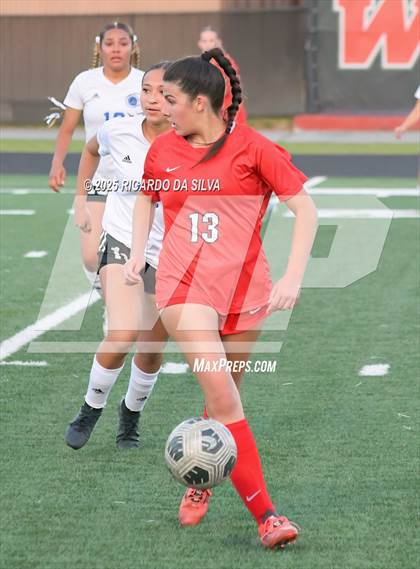 Thumbnail 2 in The Woodlands vs Aldine (UIL 6A D1 Soccer Bi-District) photogallery.