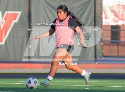 Thumbnail 1 in The Woodlands vs Aldine (UIL 6A D1 Soccer Bi-District) photogallery.
