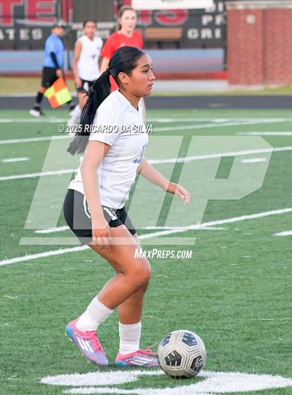 Thumbnail 2 in The Woodlands vs Aldine (UIL 6A D1 Soccer Bi-District) photogallery.