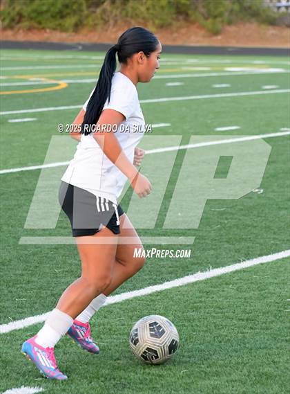 Thumbnail 2 in The Woodlands vs Aldine (UIL 6A D1 Soccer Bi-District) photogallery.