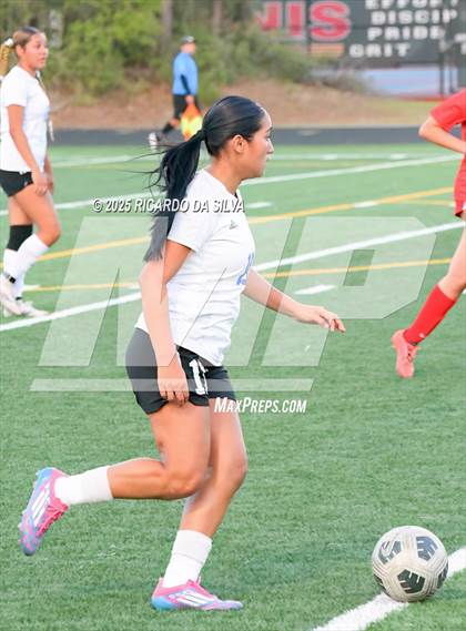 Thumbnail 1 in The Woodlands vs Aldine (UIL 6A D1 Soccer Bi-District) photogallery.