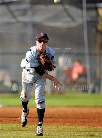Thumbnail 1 in Jones vs. Sparkman photogallery.