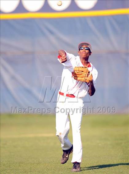 Thumbnail 1 in Jones vs. Sparkman photogallery.