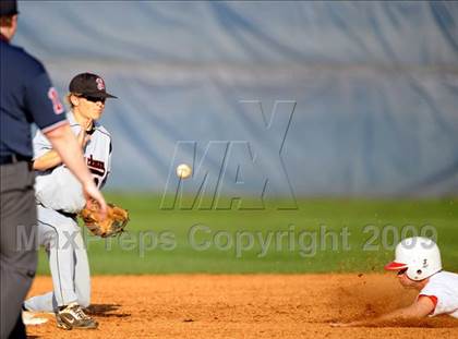 Thumbnail 1 in Jones vs. Sparkman photogallery.